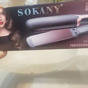 Pink and Black Professional Hair Straightener